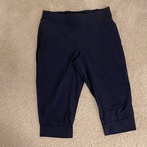 Nike Dri Fit Cropped Women’s Active Pants